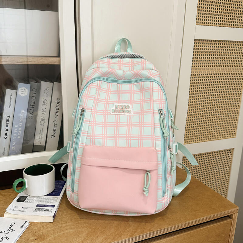 Trendy Plaid Nylon Backpack – Stylish & Durable School Bag for Women, Men, and Teens