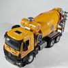 Camions d'ingénierie à grue Échelle 1/18 Modèle moulé sous pression en alliage Jouet Camion d'ingénierie pour enfants Ornements de bureau Cadeau pour amis Garçons
