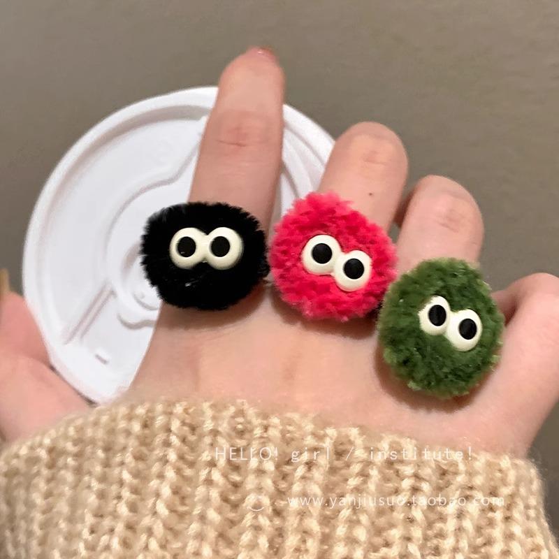 Women Autumn‑Winter Cute Cartoon Coal‑Ball Plush Index‑Finger Personality Niche Ring