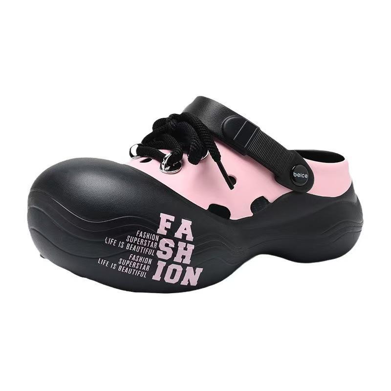 Мультяшные Милые Толстоподошвенные Закрытые Тапочки для Родителей и Детей - Шаг по Облакам Комфорт Уличные Пузырчатые Туфли и Женские Сандалии 32-33 чёрный 1530₽