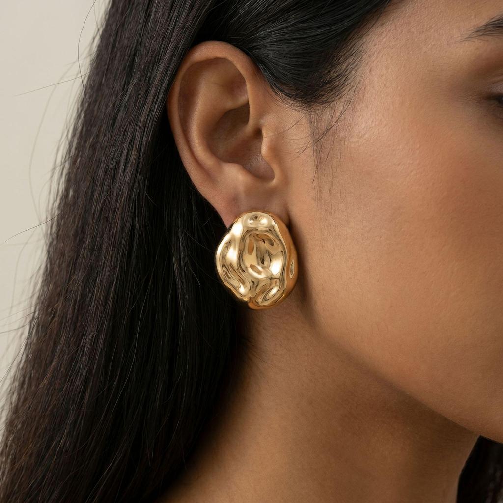 European & American Stylish Irregular Flower Stud Earrings for Women's Elegant Personality