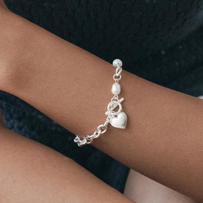 Heart Pearl Hollow Bar Bracelet