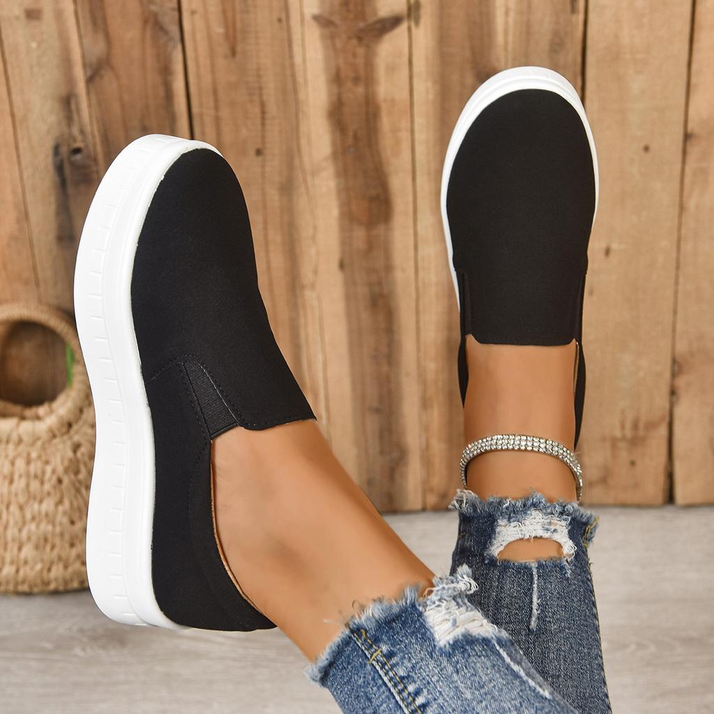 Lazy One-pedal Casual Student Board Shoes Women's Autumn 2025 Thick-soled Round Head Low-top Loafers Foreign Trade Large Size
