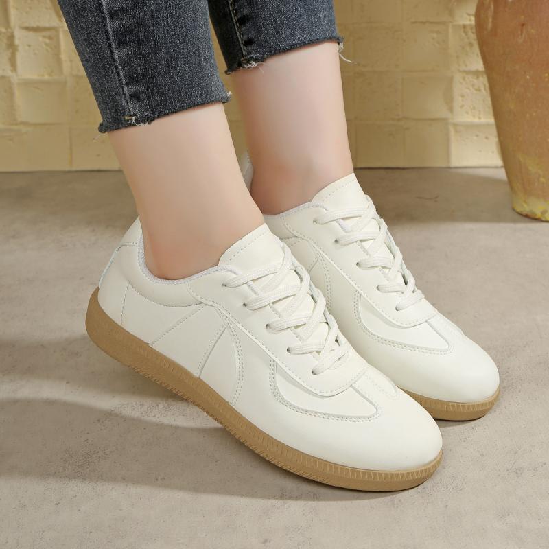 Classic Solid White Pu Lace Up Sneakers Women 2025 Autumn Round Toe Low Heel Non Slip Skateboard Shoes French Retro Casual Shoes