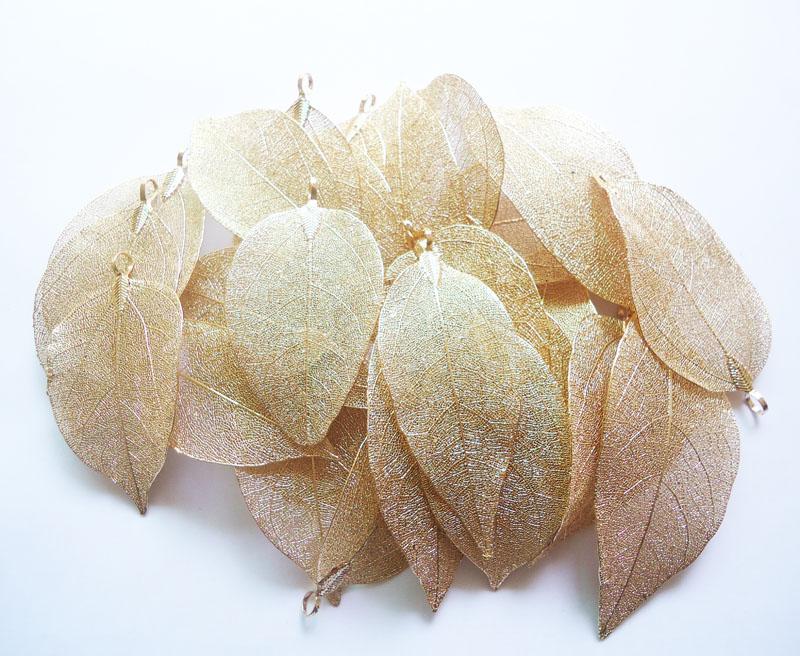 

LOVBEAFAS Wholesale 50/lot Fashion Zircon Gold Copper Color Bijoux Natural Real Leaf DIY Necklace Pendant Women Accessories