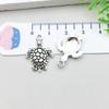 Set di 100 Ciondoli Gatto Farfalla Luna Argento Antico per Braccialetti e Collane Fai da Te