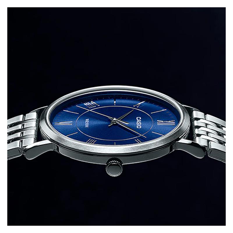 Casio STANDARD series fashionable, simple and exquisite blue men's watch, three-fold buckle, 50 meters waterproof, quartz movement, MTP-B110D-2AV