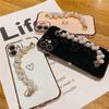 Custodia di Lusso Placcata a Cuore per iPhone 14 13 12 11 Pro X XR XS Max Mini 7 8 Plus SE Bracciale a Catena da Polso Cover in Silicone Morbido