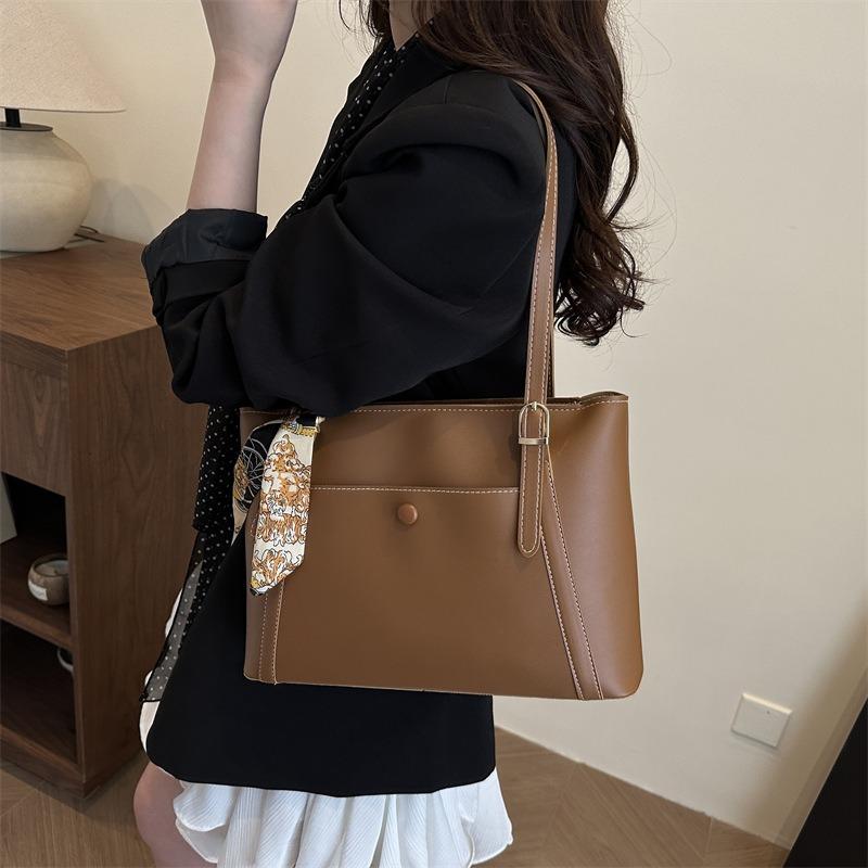 Pu Solid Color Large Capacity Commuter Casual Shoulder Tote Bag For Women