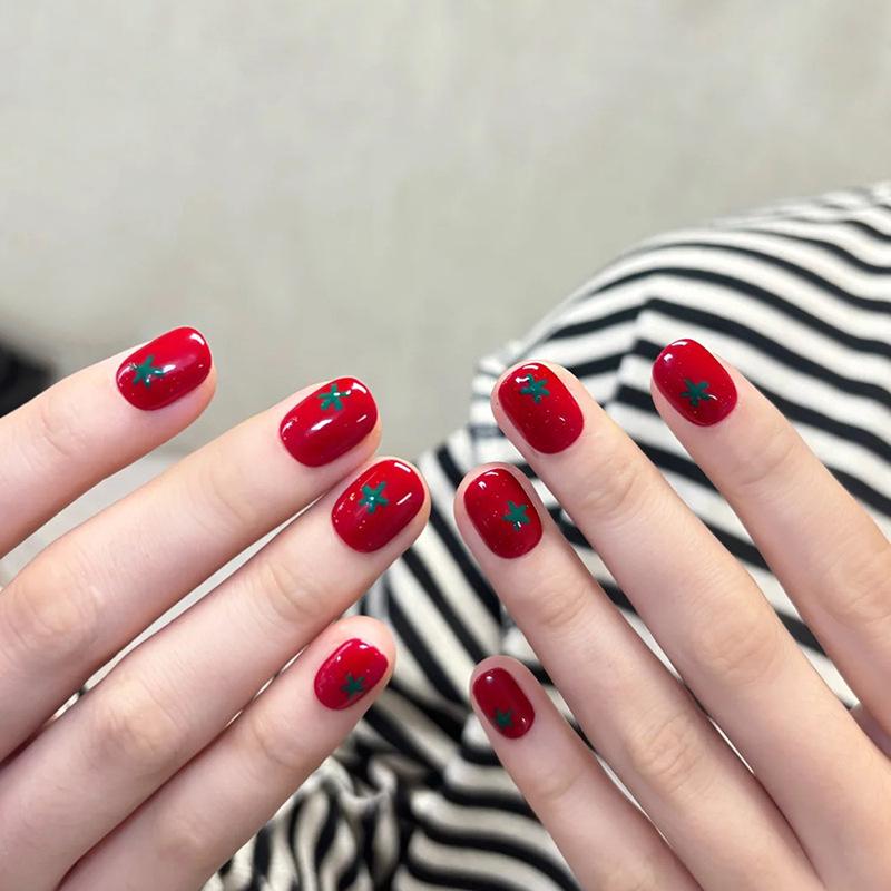 

Tomato Red Wearable Nail Art Tips for Autumn & Winter