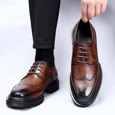 High Quality Men's Genuine Leather Block Business Leather Shoes Fashionable Carved Men Lace Up Comfortable Wedding Banquet Shoes