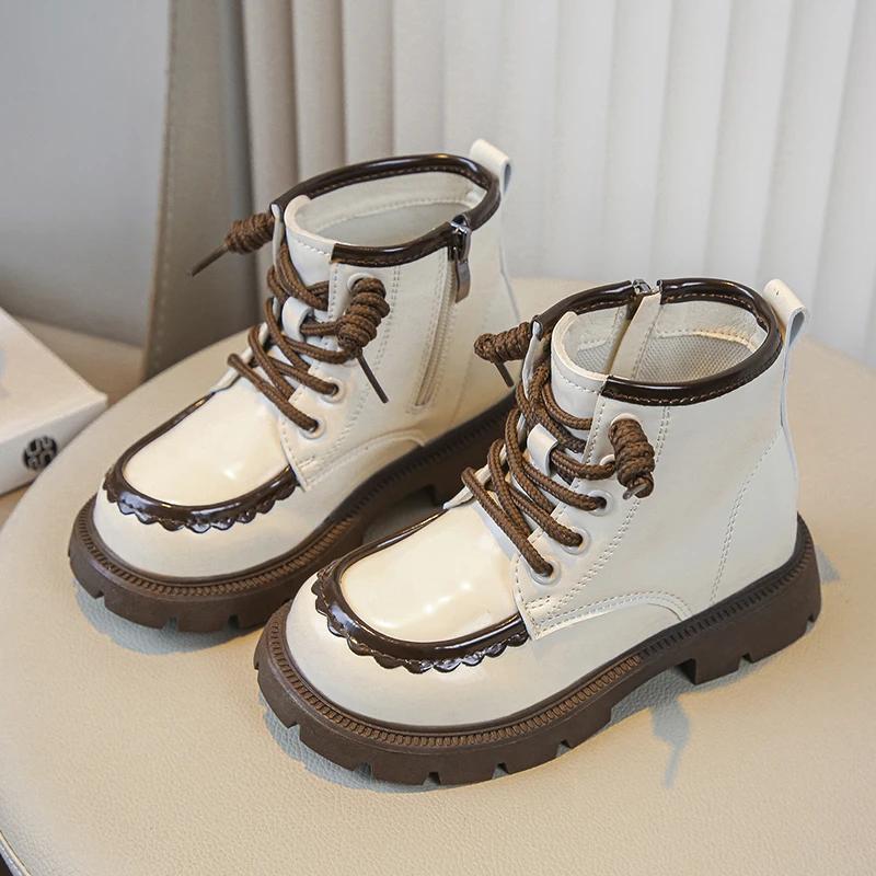 Girls' Britain Style Leather Boots Kids Black Round-toe Thick Sole Retro 2024 Spring and Autumn New Children's Short Boots Chic