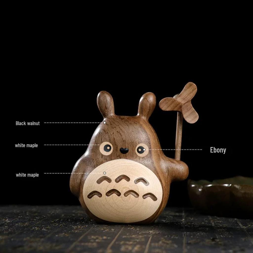 Massivholz Totoro und No-Face Figuren - Niedliche Wohnzimmerdeko und Geschenke