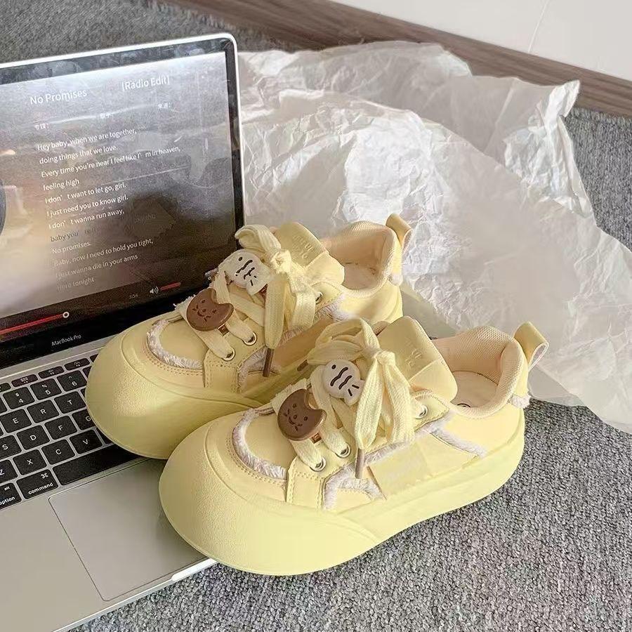 Zhao Ruth Campus Wind Big Head Shoes Round Head Thick Baseplate Shoes Spring New Niche Versatile Bread Shoes