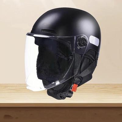 Uitrusting en bescherming – Motorhelmen