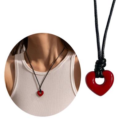Elegant Heart Necklace Trendy Pendant Collarbone Chain Adornment for Women Girl