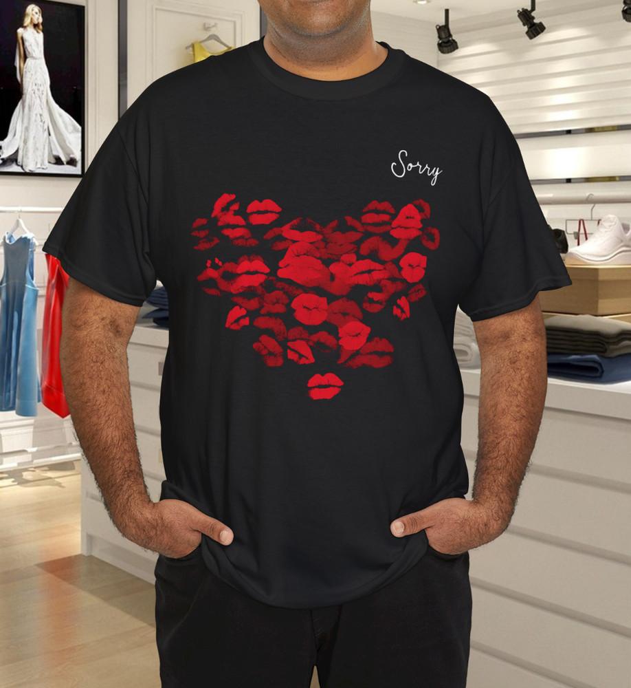 

Sorry Kiss Heart Apology T-Shirt S