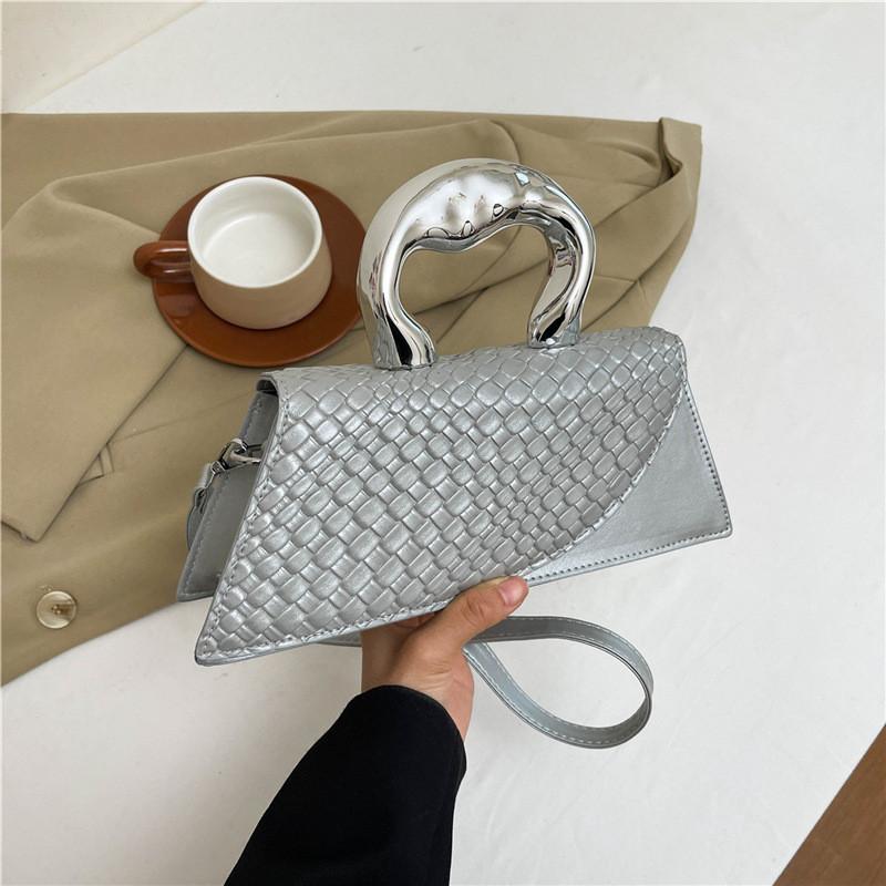 Fashionable Small Square Crossbody Bag For Women Unique Stylish Design For Trendy Outfits