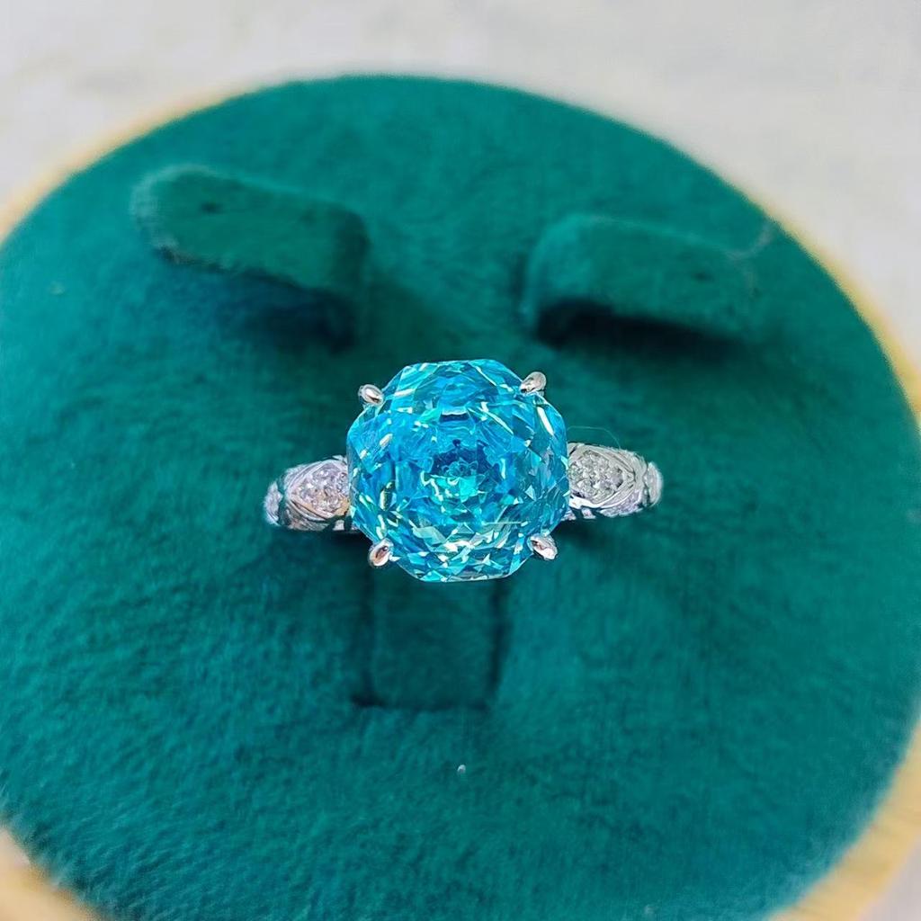 European Style Octagonal Rose Cut High Carbon Diamond & Emerald Women's Ring