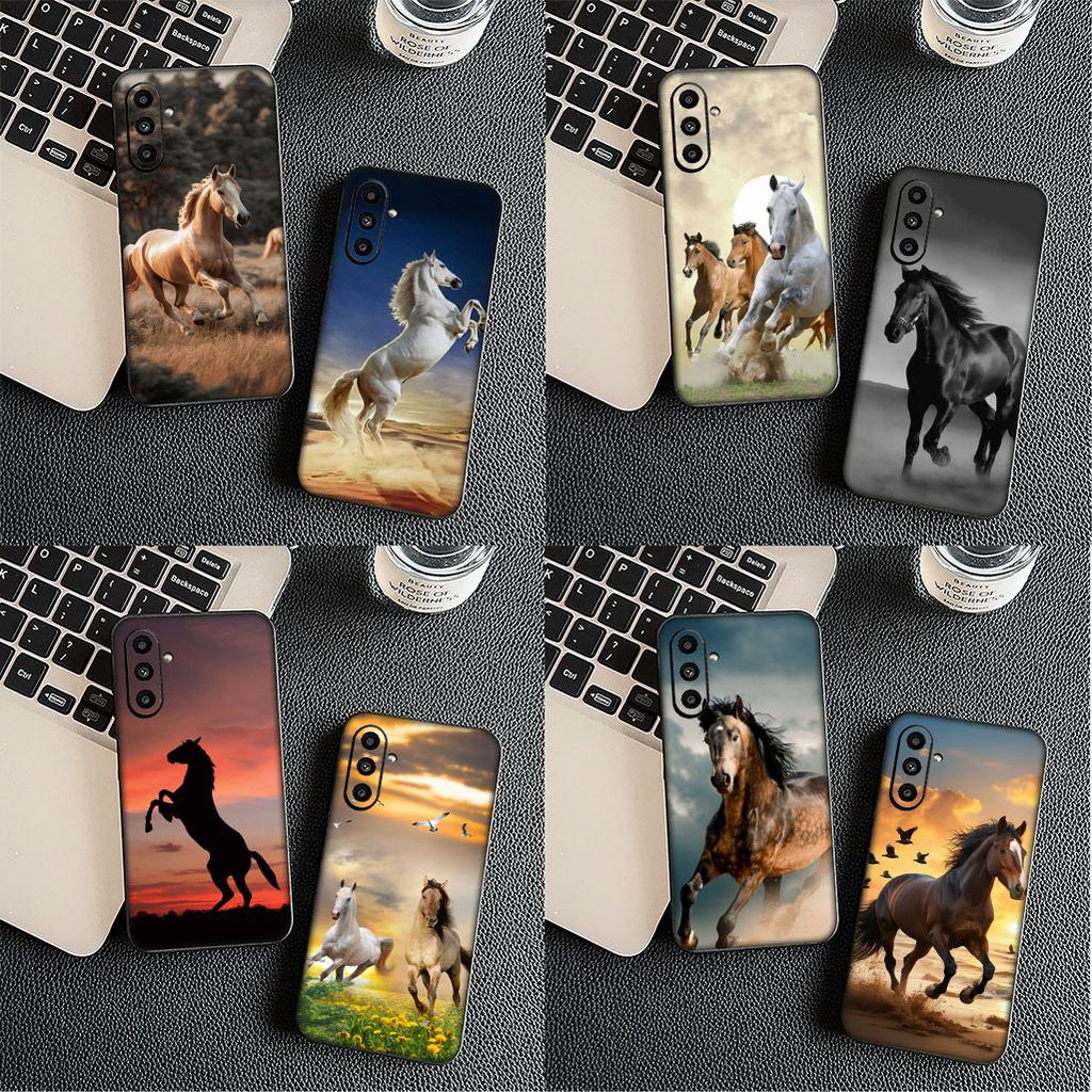 Cover for Motorola Moto Edge 70 60 Fusion NEO Pro G Stylus G56 G96 G52 G04 G05 Protective Phone Case Running Wild And Free Horse