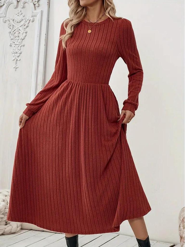 2025 Autumn/Winter Women's A-Line Knit Long Sleeve Dress - Solid Color Round Neck