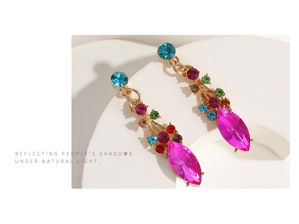 European & American Fashion Crystal Necklace and Earrings Set for Brides