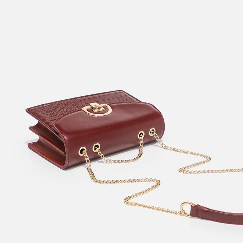 Модные сумки через плечо — фото 7