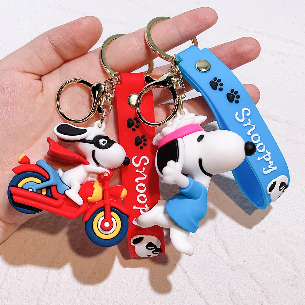 New Snoopy Doll Keychain Silicone Car Couple Keychain School Bag Ornament Birthday Gift for Friends Kawaii