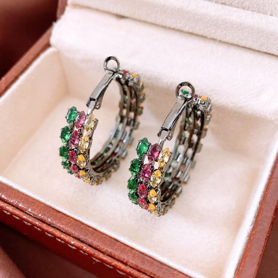 Silver Needle Diamond Oval Pendant Fringed Earrings Medieval Vintage Court Style Stud Earrings Light Luxury Retro Earrings