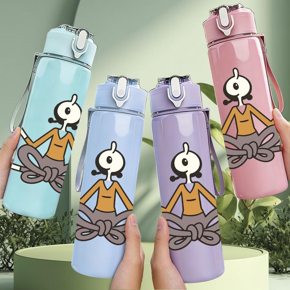 1PC Meditation Stick Figure Cartoon 750ml Color Plastic Sports Water Bottle Leakproof Flip Straw Lid Suitable for Sports Office Home Use