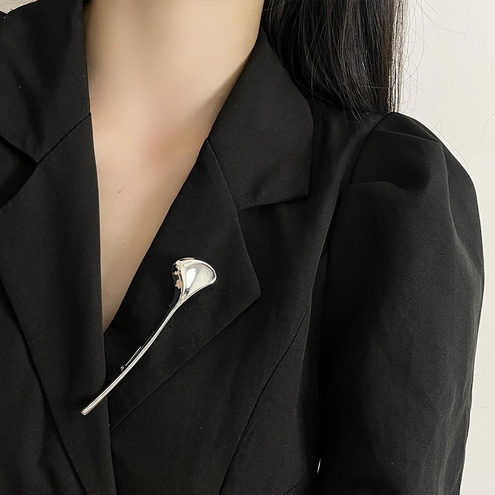 Corsage Ornament Long Leaf Pin French Style Metal Glossy Brooch  Western-style Clothes