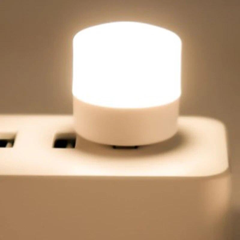 

4 шт. USB Ночник Защита глаз Мини Прикроватный Розеточный Ночник Аварийный свет Атмосферный свет Портативный Светодиодный Ночник