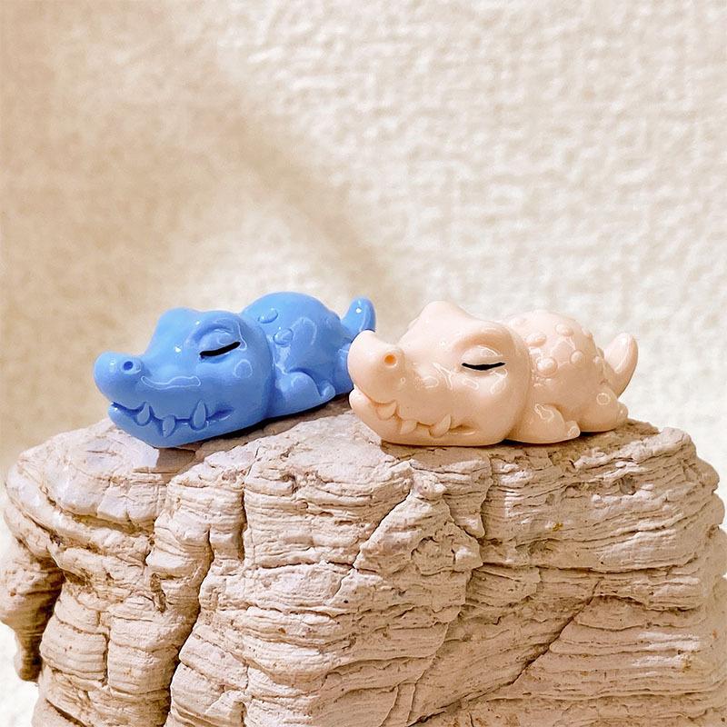 Small Crocodile Mousse Mold Silicone Mold Animal Cartoon Three-Dimensional Mini Ornaments Mold