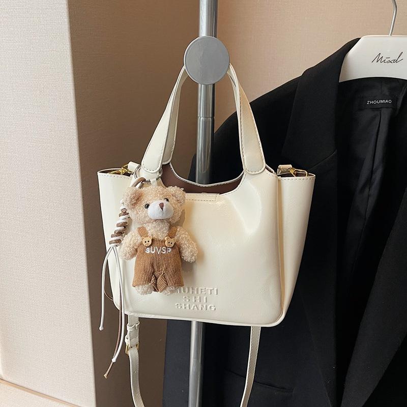 Super Fire Small Bag Women's Spring and Summer Versatile 2025 New Simple Messenger Bag Women's Popular Bucket Bag This Year