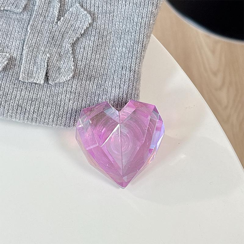 Vibrant Rhombus Heart Magnetic Phone Holder – Transparent, Adhesive, Portable, Perfect for Desktop Drama Viewing