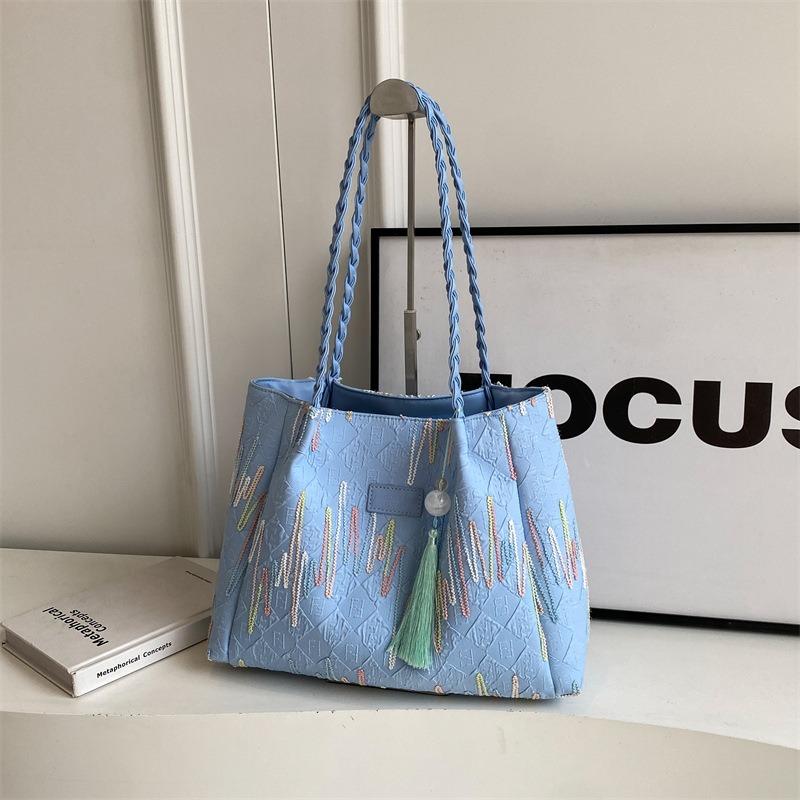 Niche Simple Shoulder Bag Women's New Casual Tote Bag Large-capacity Commuting Class Bag Underarm Bag