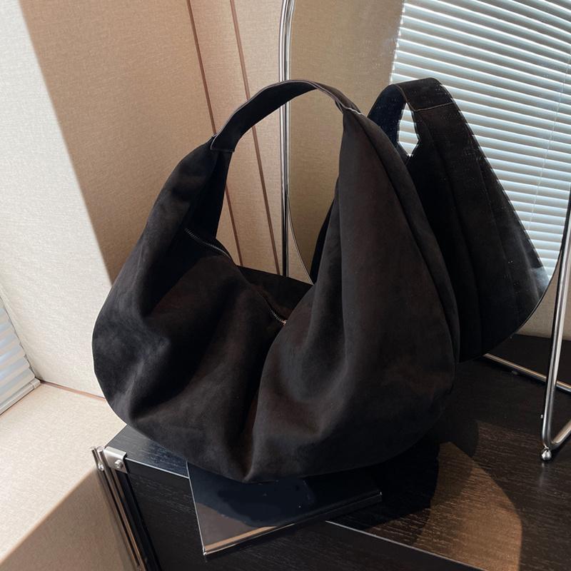 Women Half Moon Bags Large Capacity Hobo Shopper Bag High Quality Soft Faux Suede Bag Fashion Korean Female Underarm Tote Bags