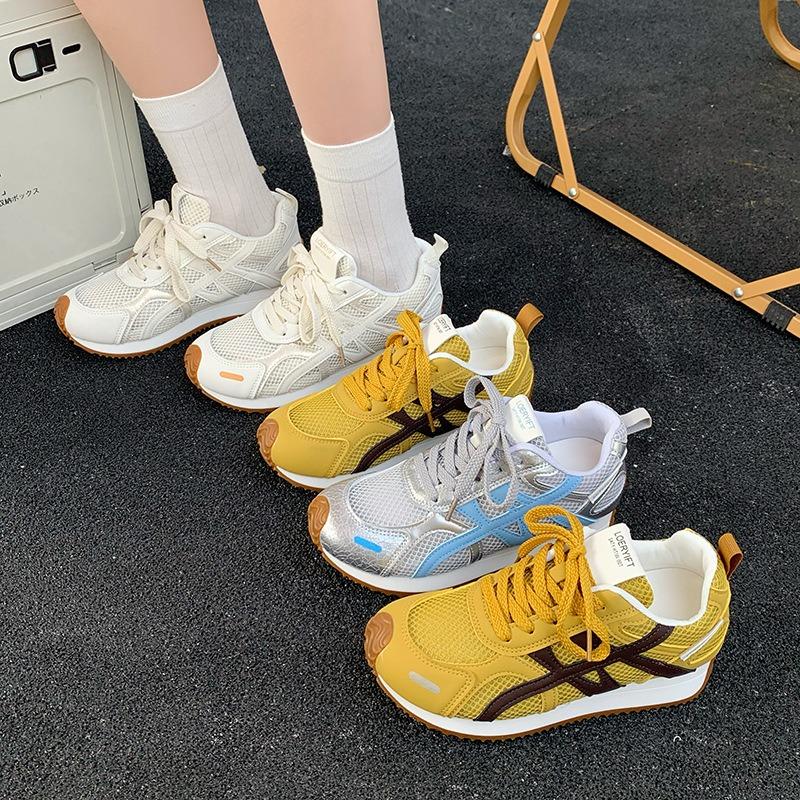 Retro color matching inner height increase women's new mesh breathable and versatile comfortable casual sports shoes