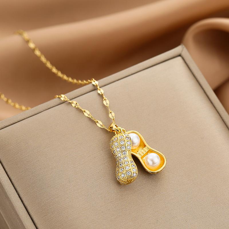 Golden Luxury Diamond Titanium Steel Necklace Women Fashion Slim Waist H Pendant Collarbone Chain