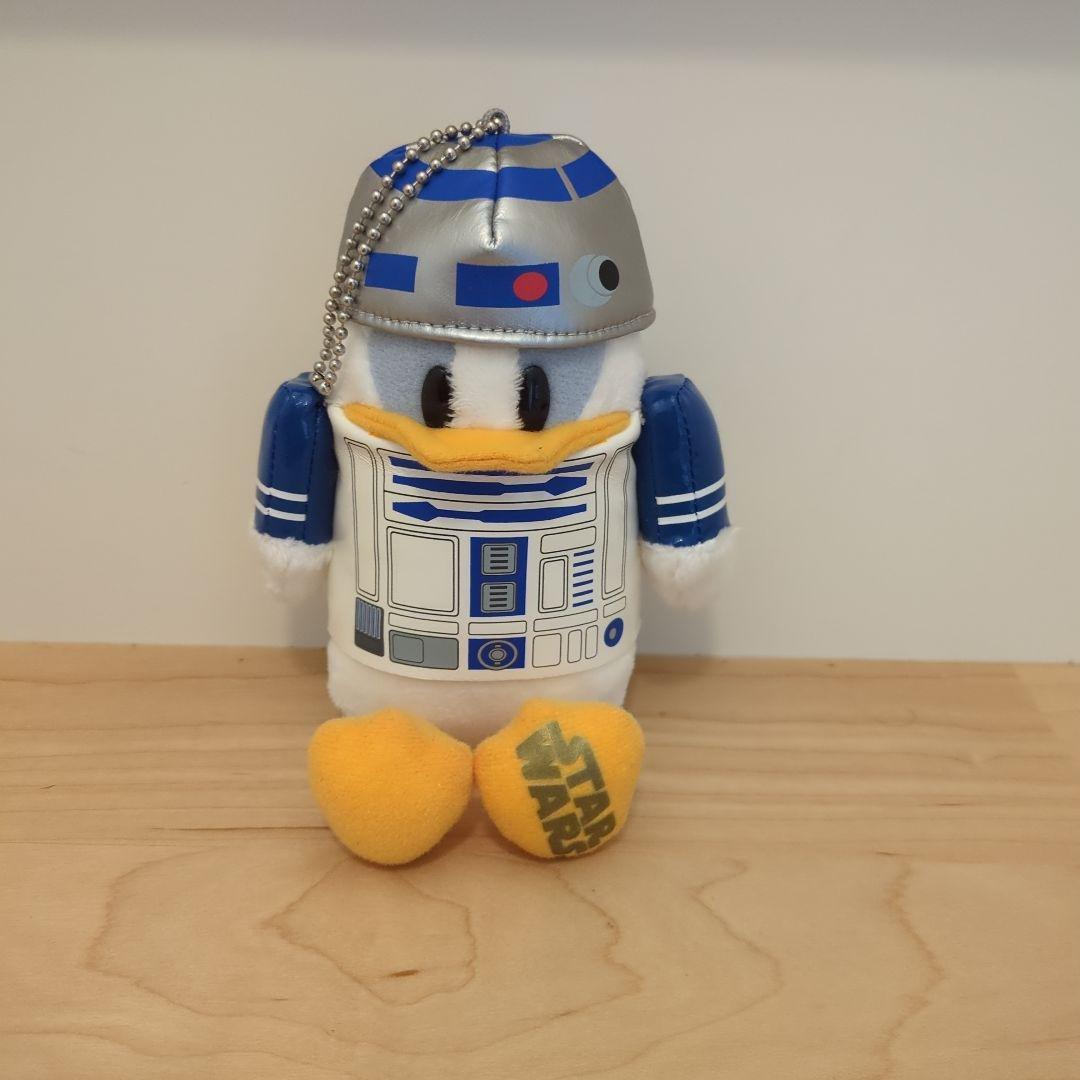 Disney Star Wars Donald Duck R2-D2 Plush Badge Doll Tokyo Disneyland Used F/S