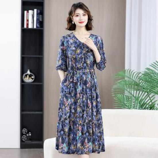 

Trendy Floral Waist-Cinched Slimming Dress with Three-Quarter Sleeves XL - 80-100 jin