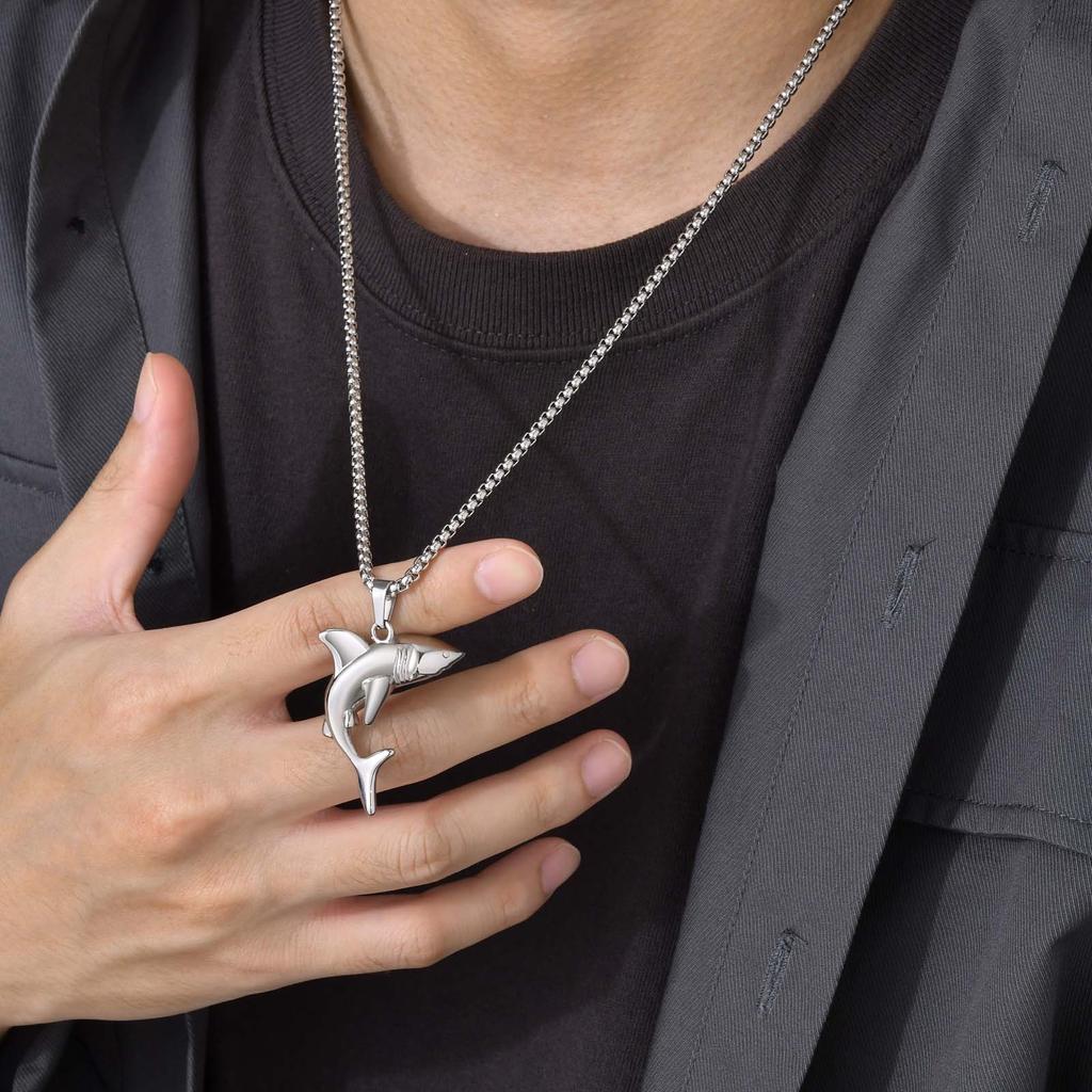 Vnox Stylish Shark Men Boys Necklaces,Rock Punk Animal Pendant Collar Jewelry with Stainless Steel Box Chain 50/55/60/70cm