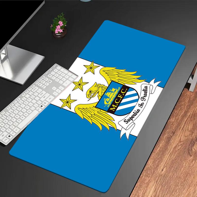 Tappetino per mouse con stemma del Manchester United, Base in gomma, Tappetino per mouse per giocatori e uso in ufficio, Scrivania da gioco, Tappetino facile da pulire Regali di Natale per tifosi