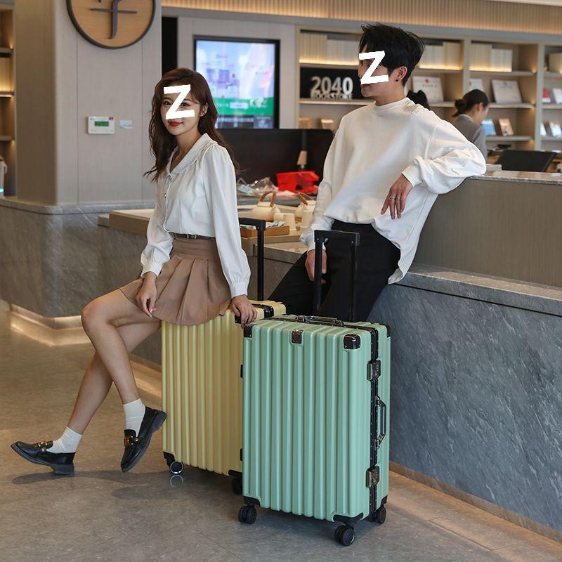 Large Capacity Silent Trolley Case with Combination Lock - Explosion-Proof Carry-On for College Students and Travel