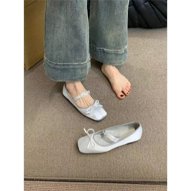 French temperament rhinestone single shoes girl 2025 spring new sweet and elegant fairy with skirt flat ballet shoes