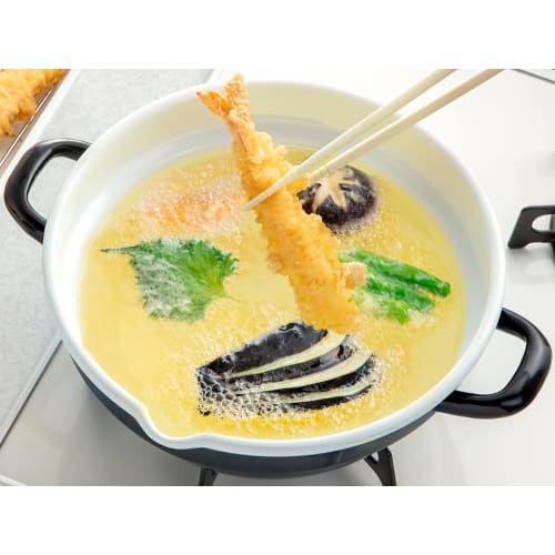 Takagi Metal Easy-to-Clean Enamel Glass Deep Fryer, Induction Compatible, 24cm, Black/White, HT-24BW