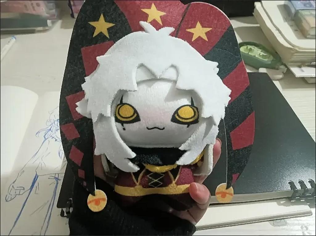 New Hot 10cm Pierrot The Freak Circus Freaks Plush Doll Cute Anime Peripherals Toy Birthday Christmas Gift