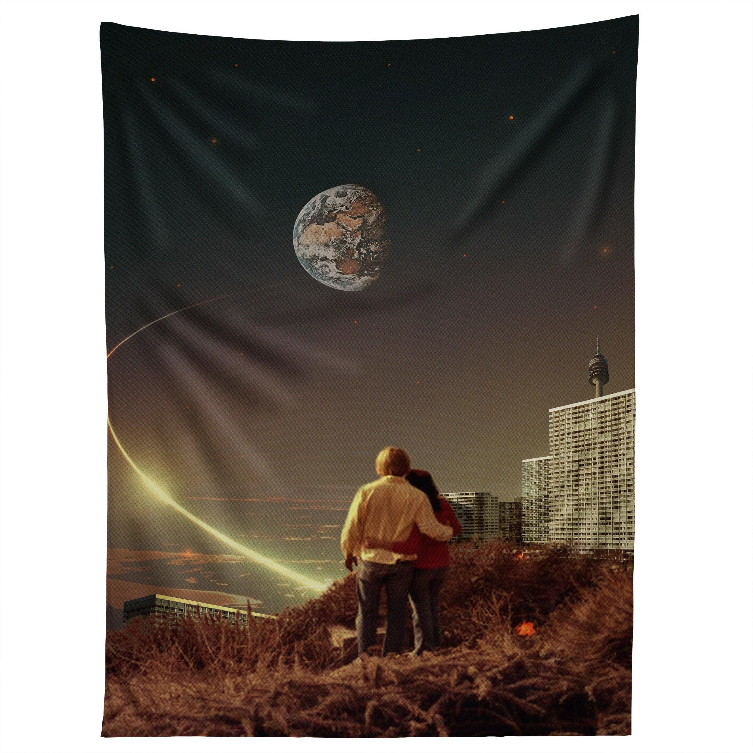 WE USED TO LIVE THERE TOO tapestry 75x100 чёрный