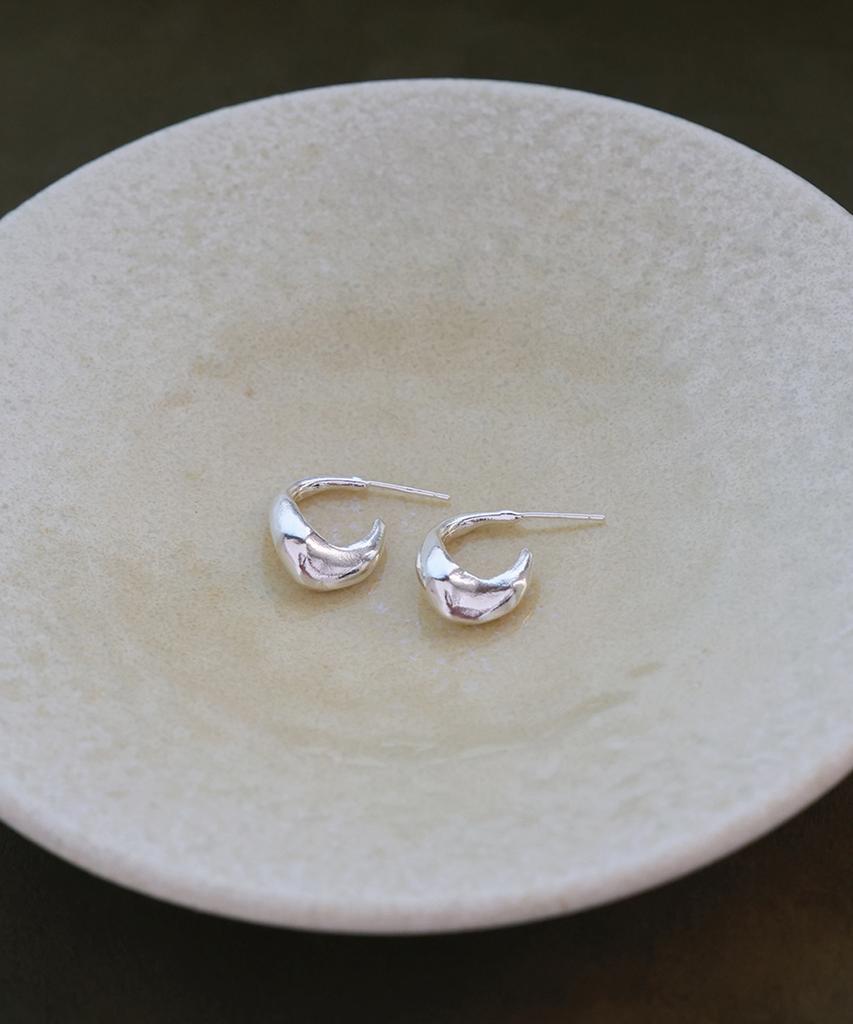 Reindeer Murmur Earring 09