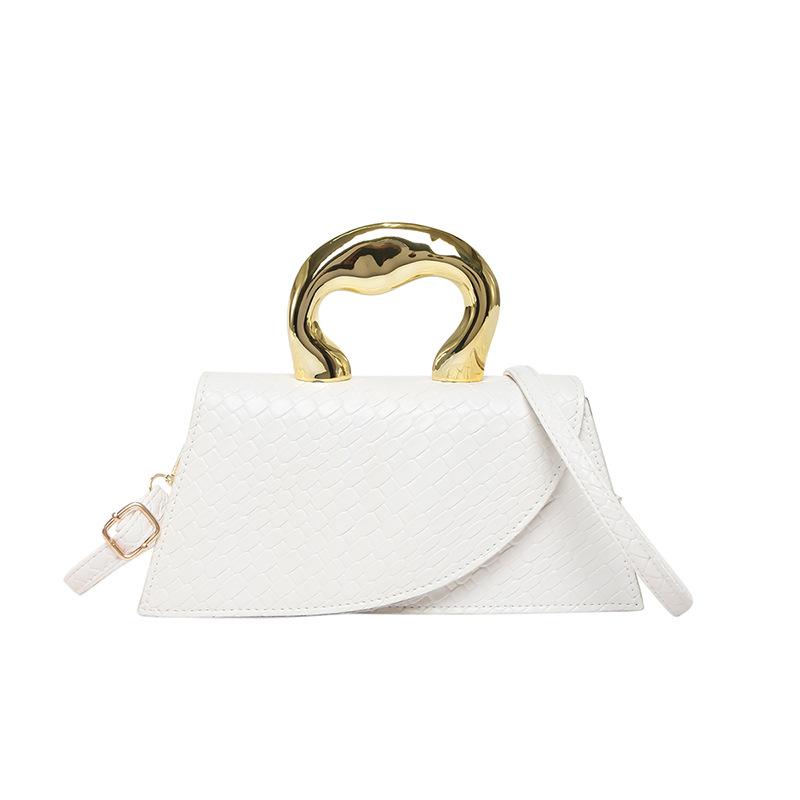 Korean version of fashion underarm handbag 2025 autumn new women's bag simple shoulder bag messenger bag casual women's bag